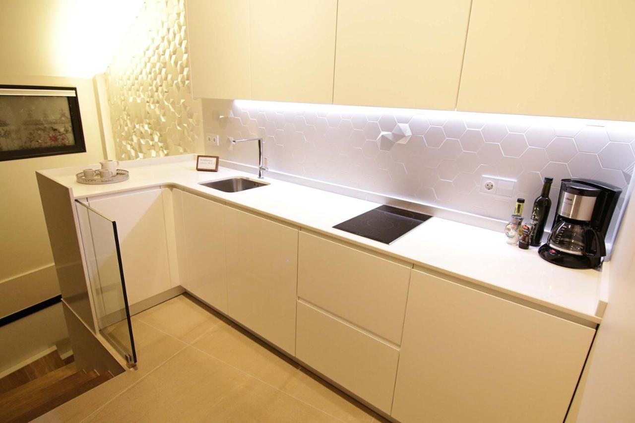Exclusivo Atico En El Centro De Castro Urdiales Apartment Bagian luar foto